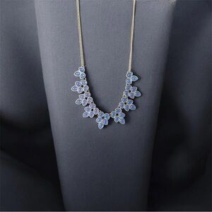 Vintage Blue Tear drop Glass Bead Necklace